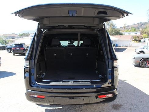 Used 2024 Jeep Grand Wagoneer L Series II w/ Quick Order Packagew 28T AWD/4WD image 12