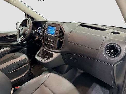 Used 2023 Mercedes-Benz Metris Passenger image 30
