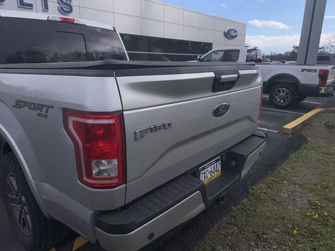 Used 2017 Ford F150 XLT w/ Equipment Group 302A Luxury image 7