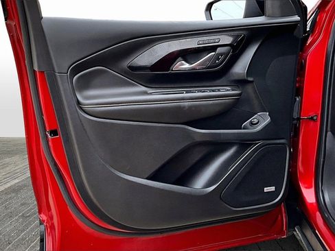 Used 2024 GMC Terrain AT4 w/ Infotainment Package II image 18