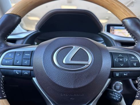Used 2019 Lexus RX 350 AWD w/ Navigation Package image 25