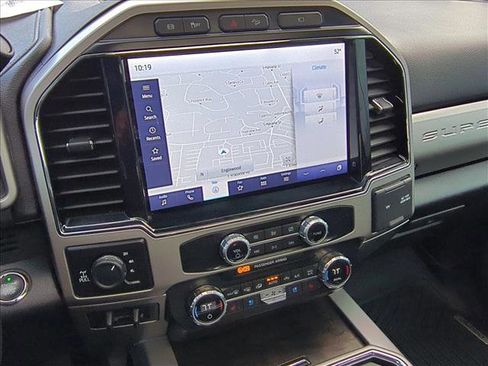 Used 2022 Ford F350 Lariat w/ Lariat Ultimate Package image 11