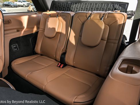 Used 2025 Lincoln Aviator Black Label w/ Jet Appearance Package image 13