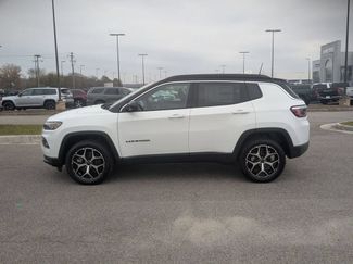 New 2026 Jeep Compass Limited w/ Sun, Sound & Navigation Group AWD/4WD video 2