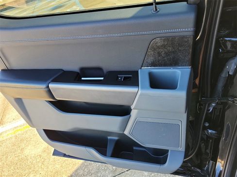 Used 2021 Ford F150 XLT w/ Equipment Group 302A High image 13