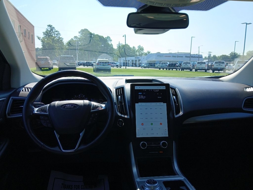 Used 2024 Ford Edge SEL AWD/4WD image 7