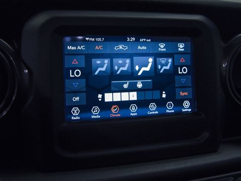 Used 2022 Jeep Gladiator Sport AWD/4WD image 22