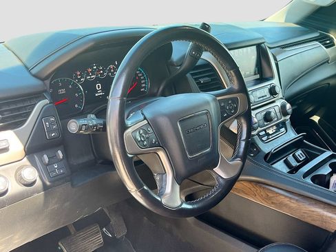 Used 2019 GMC Yukon XL Denali w/ Open Road Package AWD/4WD image 11