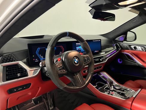 Used 2024 BMW X6 M Competition w/ Executive Package image 4