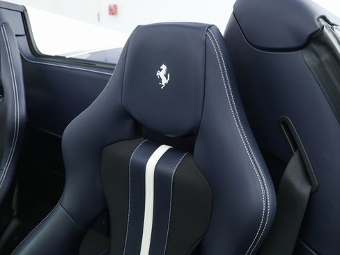 Certified 2020 Ferrari 488 Pista Spider image 28
