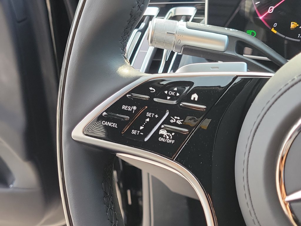 Used 2026 Mercedes-Benz S 500 4MATIC image 35