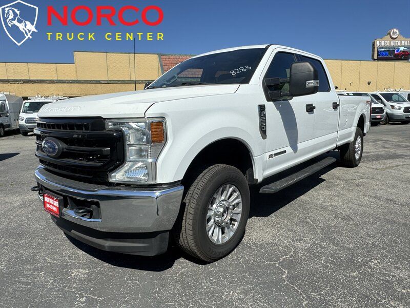 Used 2022 Ford F250 XLT AWD/4WD image 3