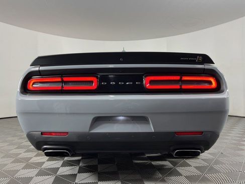 Used 2021 Dodge Challenger R/T Scat Pack RWD image 6