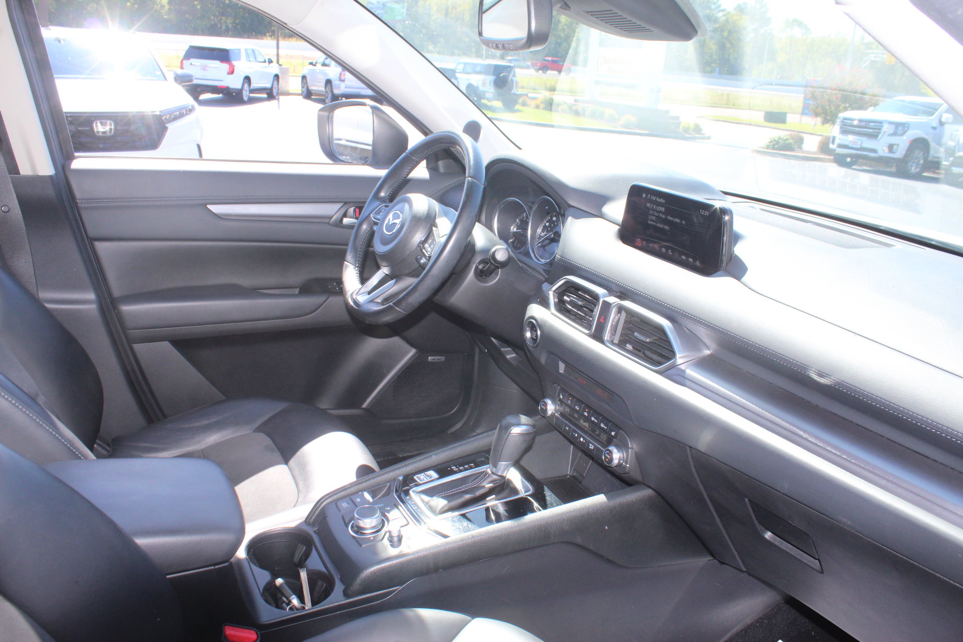 Used 2019 MAZDA CX-5 Touring FWD image 33