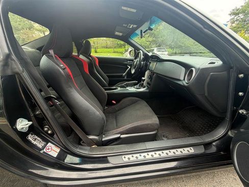 Used 2016 Scion FR-S RWD image 39