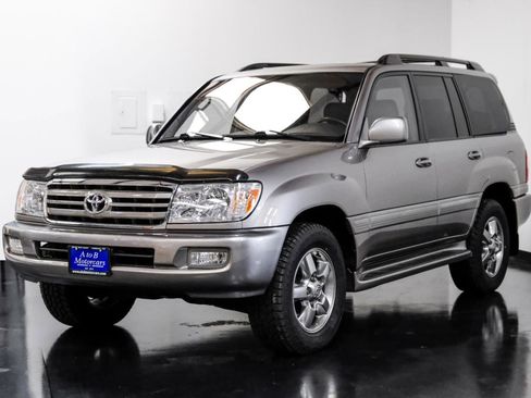 Used 2006 Toyota Land Cruiser image 7