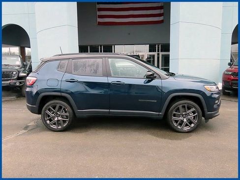 New 2026 Jeep Compass Limited image 1