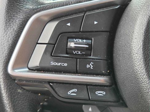 Used 2018 Subaru Outback 2.5i Premium AWD/4WD image 29