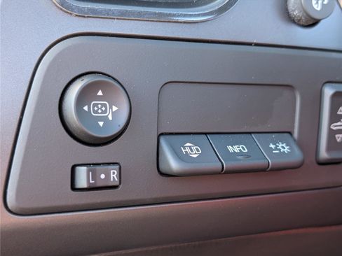 Used 2014 Chevrolet Corvette Stingray Convertible w/ 2LT Preferred Equipment Group image 19