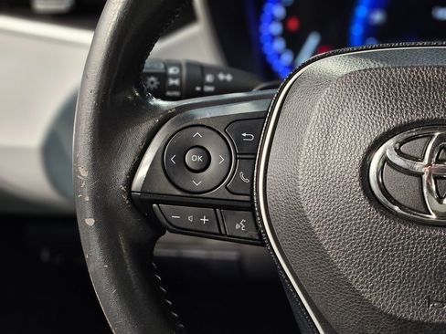 Used 2020 Toyota Corolla XSE image 27