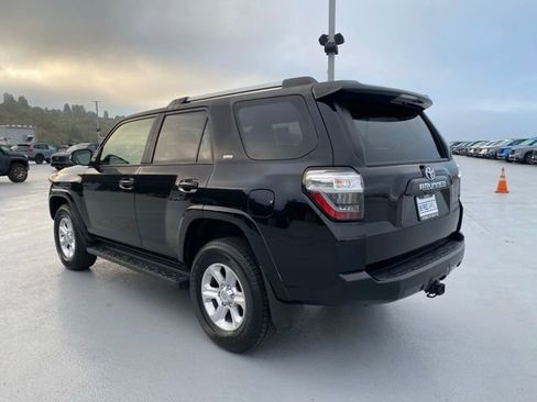 Used 2024 Toyota 4Runner SR5 Premium image 6