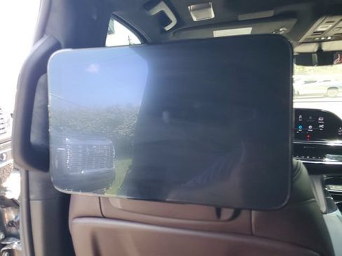 Used 2023 Cadillac Escalade V AWD/4WD image 26
