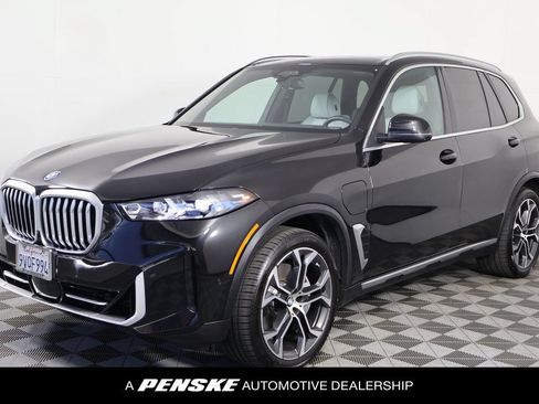 Used 2026 BMW X5 xDrive50e AWD/4WD image 1