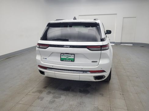 Used 2022 Jeep Grand Cherokee Overland w/ Luxury Tech Group IV image 7