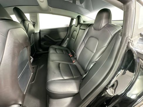 Used 2020 Tesla Model 3 Long Range AWD/4WD image 22