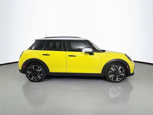 New 2026 MINI Cooper S FWD image 4