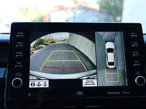 Used 2023 Toyota Camry XLE image 8