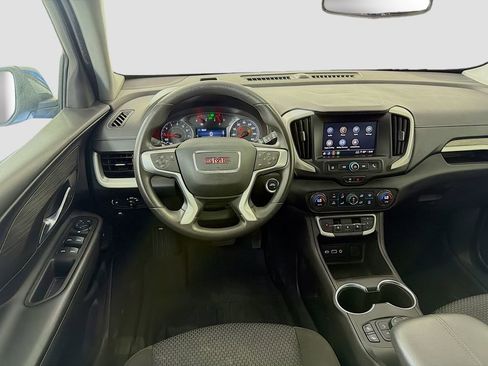 Used 2024 GMC Terrain SLE w/ Driver Convenience Package image 23