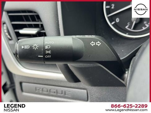 Used 2023 Nissan Rogue S AWD/4WD image 23