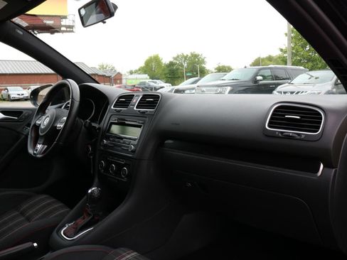 Used 2013 Volkswagen Golf 4-Door FWD image 51