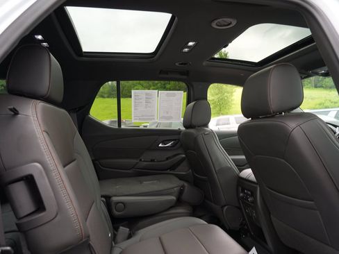 Certified 2023 Chevrolet Traverse High Country AWD/4WD image 30