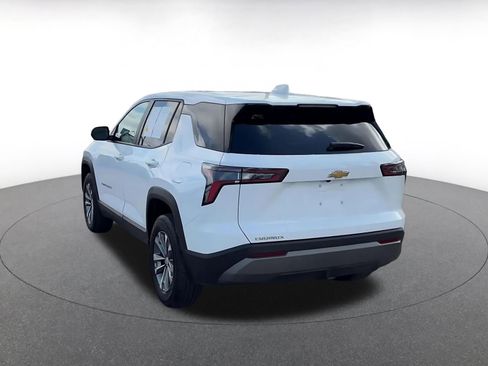 Used 2025 Chevrolet Equinox LT image 9