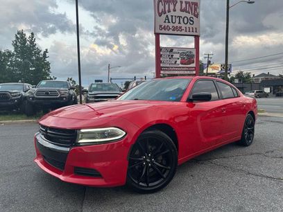 Used 2018 Dodge Charger SXT w/ Blacktop Package