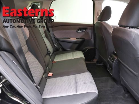 Used 2023 Nissan Rogue SV AWD/4WD image 23