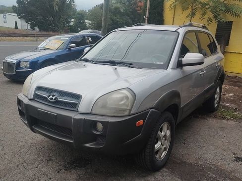 Used 2005 Hyundai Tucson GLS image 3