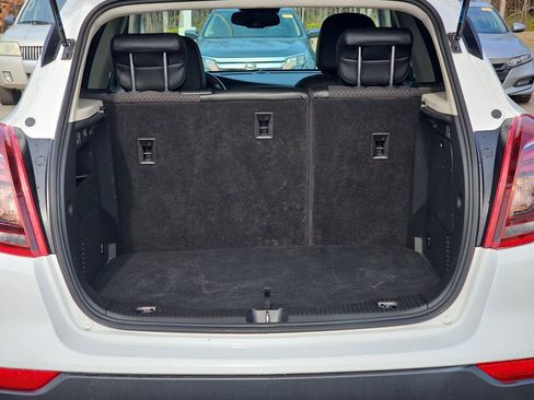 Used 2019 Buick Encore Preferred image 14