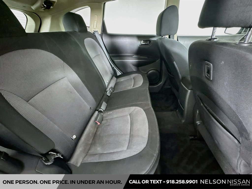 Used 2013 Nissan Rogue SV w/ Premium Pkg AWD/4WD image 26