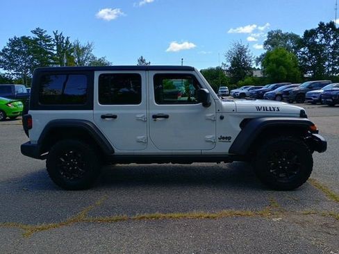 Used 2021 Jeep Wrangler Unlimited Sport AWD/4WD image 6