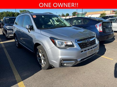 Used 2017 Subaru Forester 2.5i Touring AWD/4WD image 3