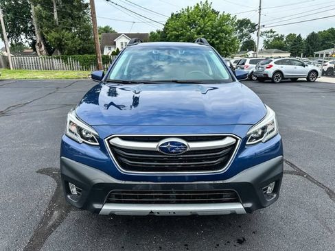 Used 2020 Subaru Outback Limited w/ Popular Package #2 AWD/4WD image 2