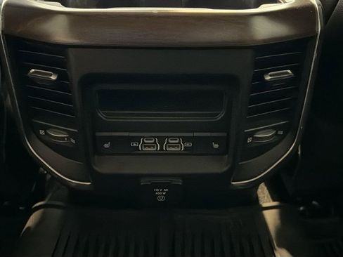 Used 2022 RAM 2500 Laramie AWD/4WD image 23