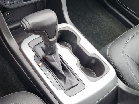 Used 2016 Chevrolet Colorado LT w/ Luxury Package, Chrome RWD image 26