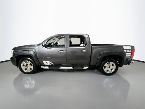 Used 2010 Chevrolet Silverado 1500 LTZ image 5