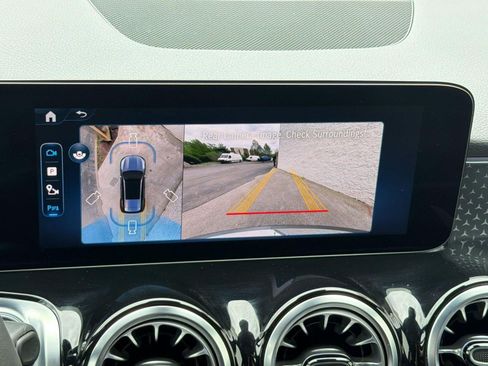 Certified 2026 Mercedes-Benz GLB 250 4MATIC image 25