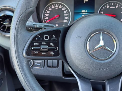 Used 2024 Mercedes-Benz Sprinter 2500 image 20