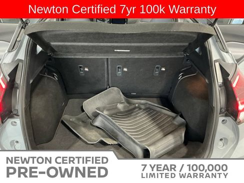 Used 2024 Nissan Kicks SR w/ SR Premium Package FWD image 24